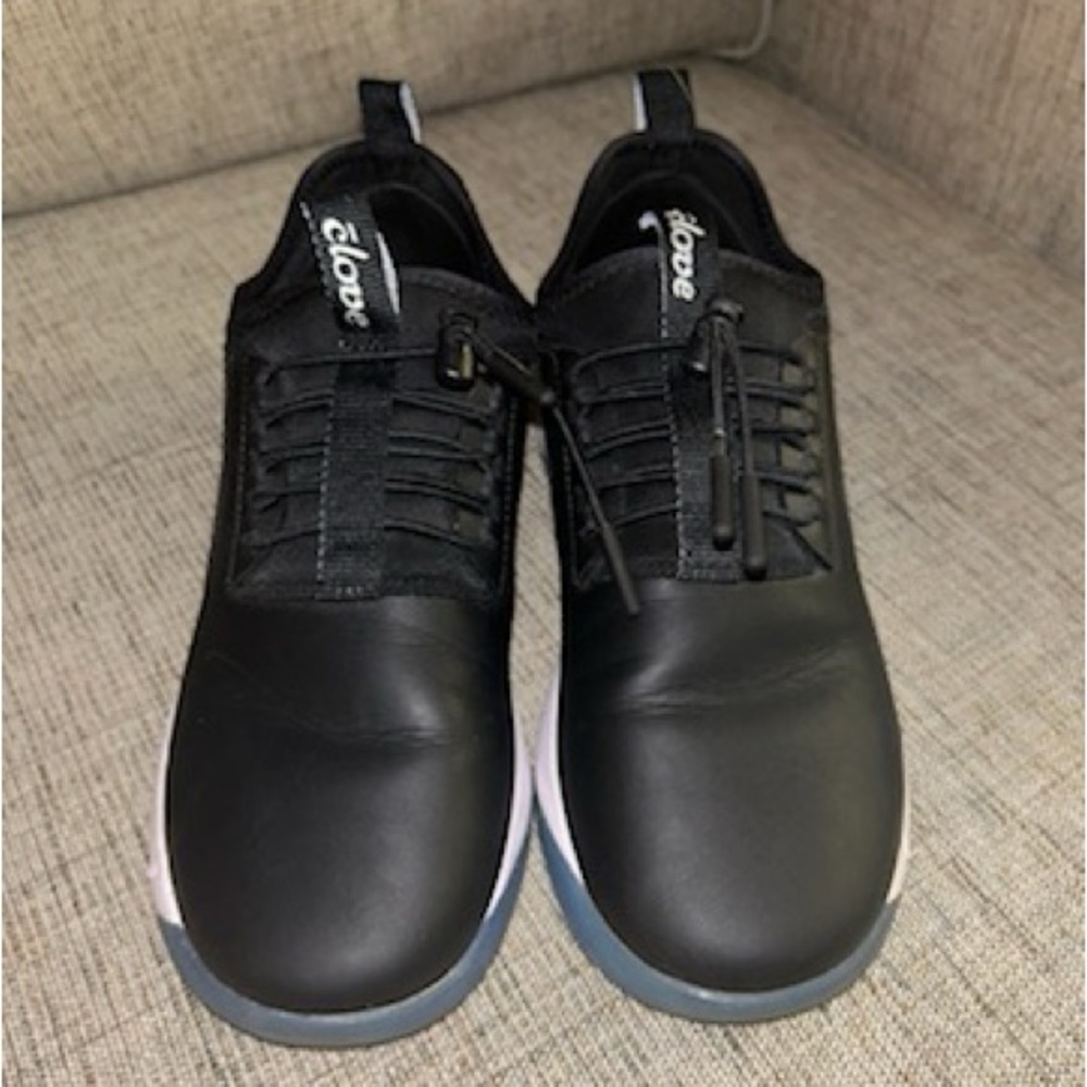 Cloves women nursing shoes